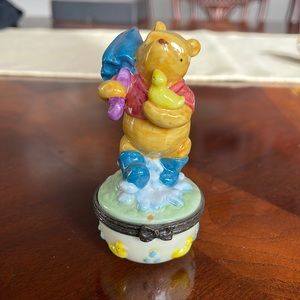 Winnie the Pooh porcelain box